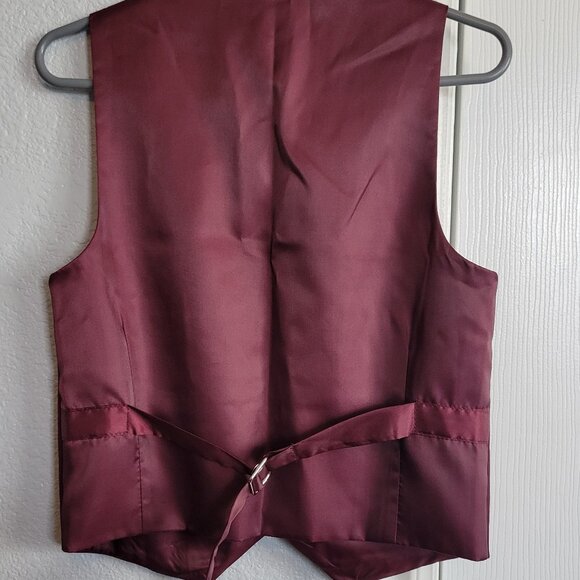 Bundle dress shirts and vests - Picture 8 of 13